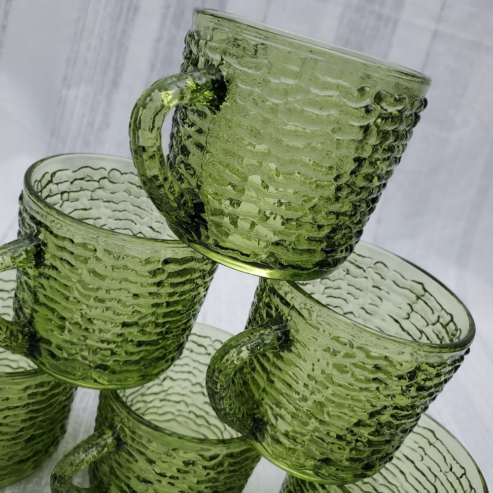 Vtg Soreno Bark Pattern Cup Set of 6 by Anchor Hocking